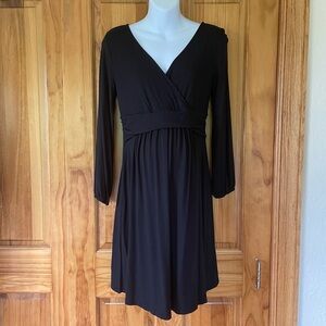 Maternity dress-nursing friendly